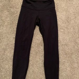 Lululemon wunder under
